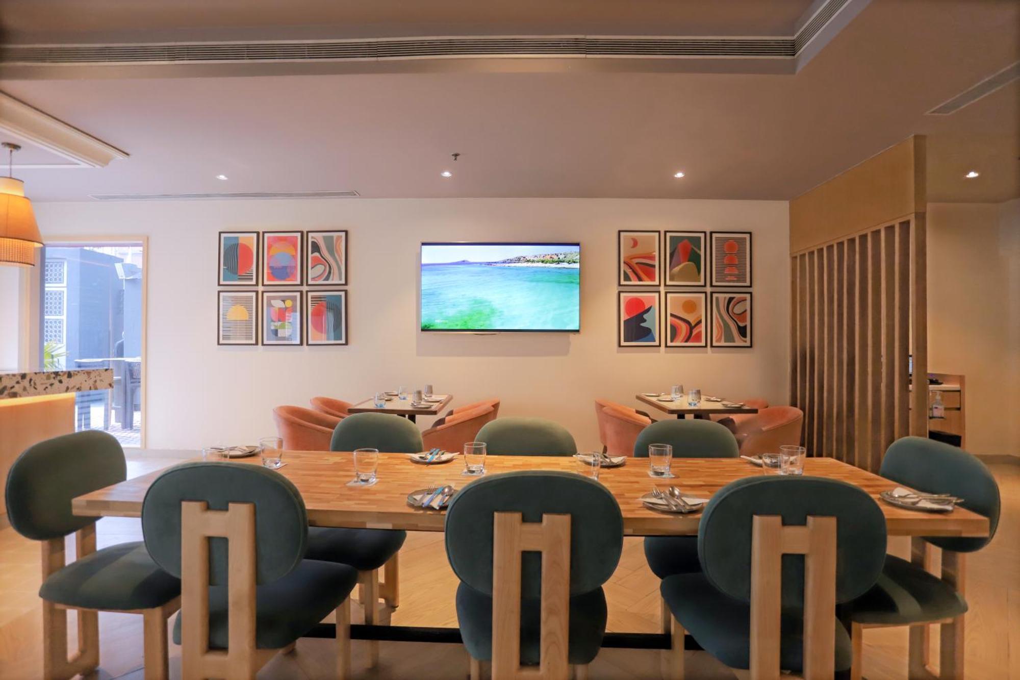 Park Inn By Radisson,South Delhi Nowe Delhi Zewnętrze zdjęcie The interior of the restaurant