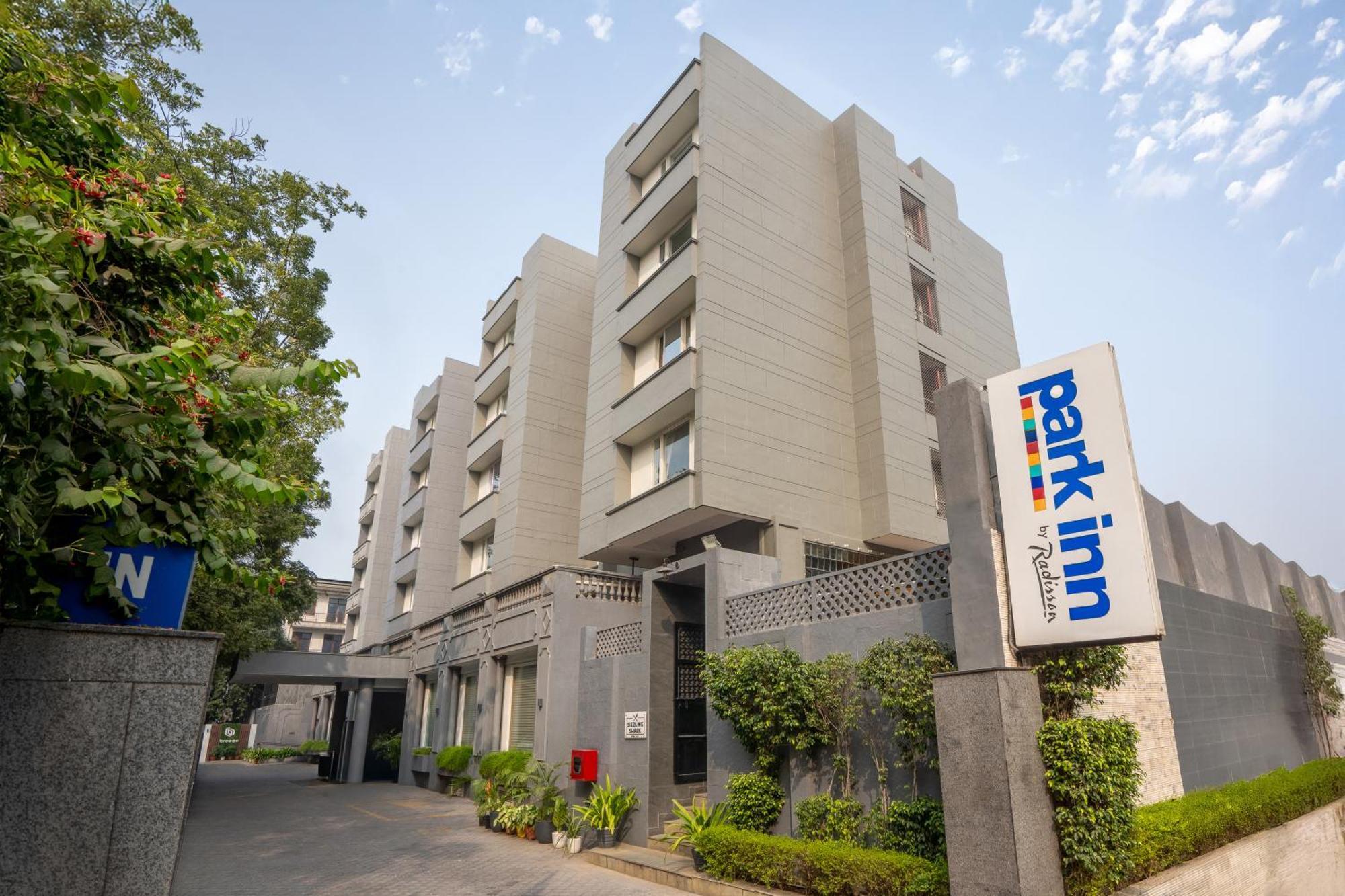 Park Inn By Radisson,South Delhi Nowe Delhi Zewnętrze zdjęcie Park Inn New Delhi