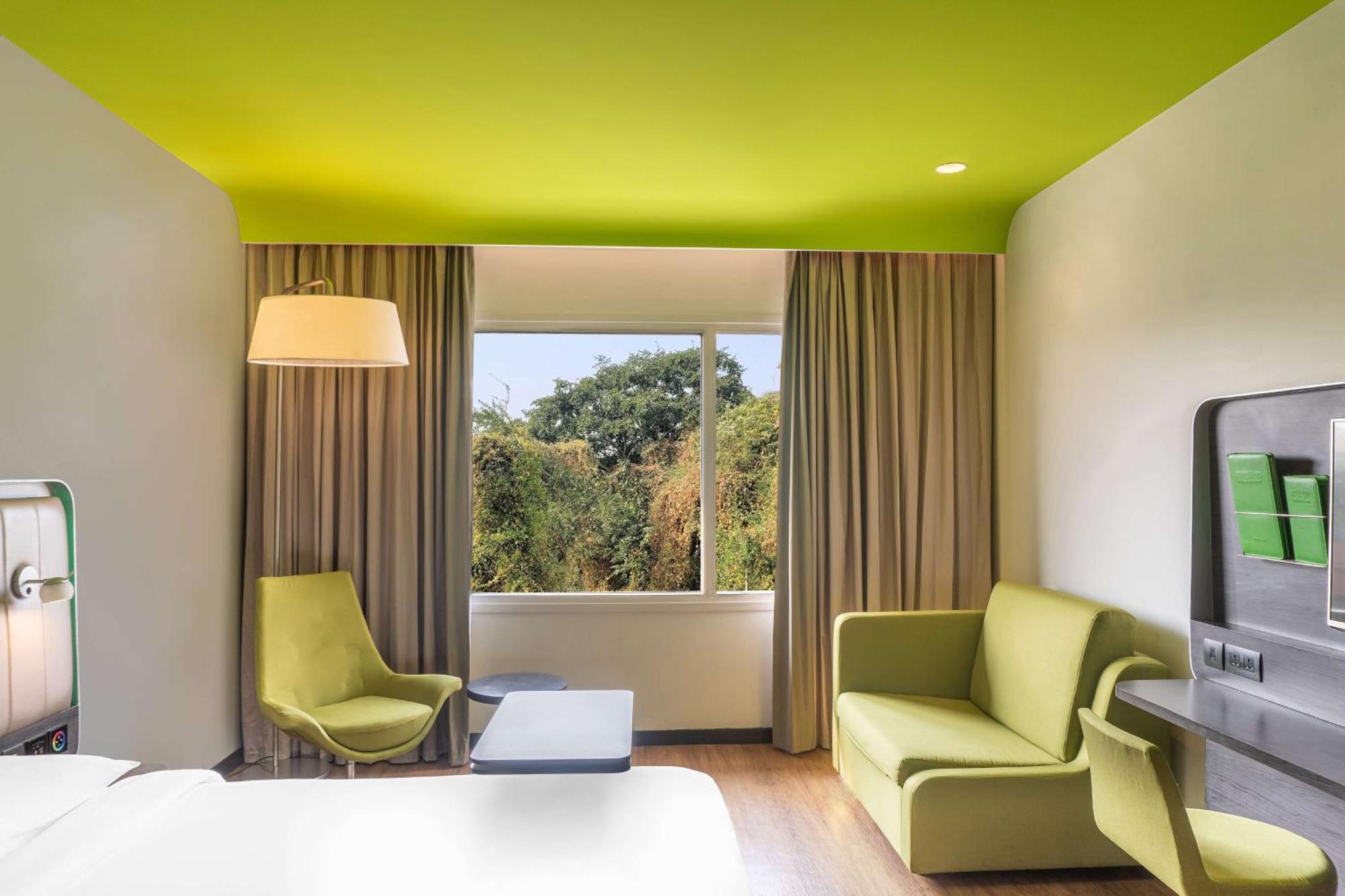 Park Inn By Radisson,South Delhi Nowe Delhi Zewnętrze zdjęcie A room at the hotel